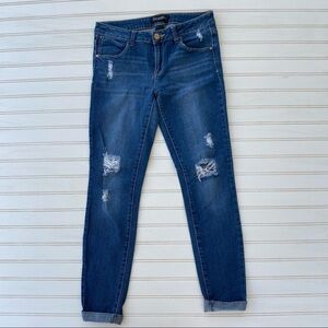 Distressed cuffed Jeans Size 7